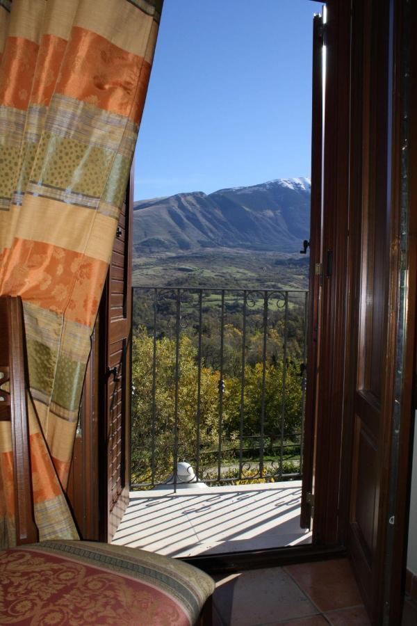 Locanda Del Barone Караманико Терме Стая снимка