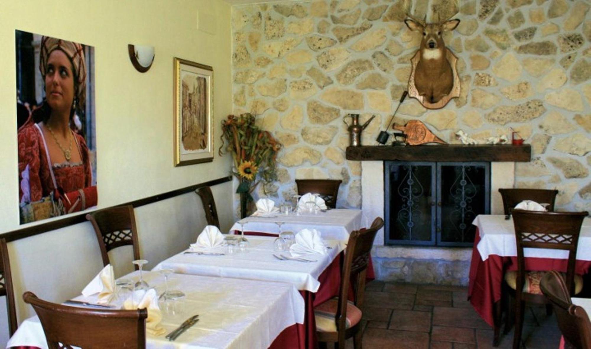 Locanda Del Barone Караманико Терме Екстериор снимка